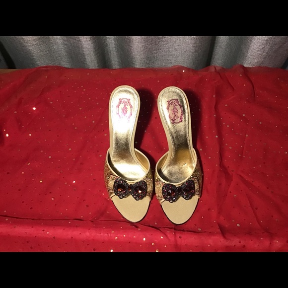 Women’s High Fashion Heels NWOT - Picture 3 of 8